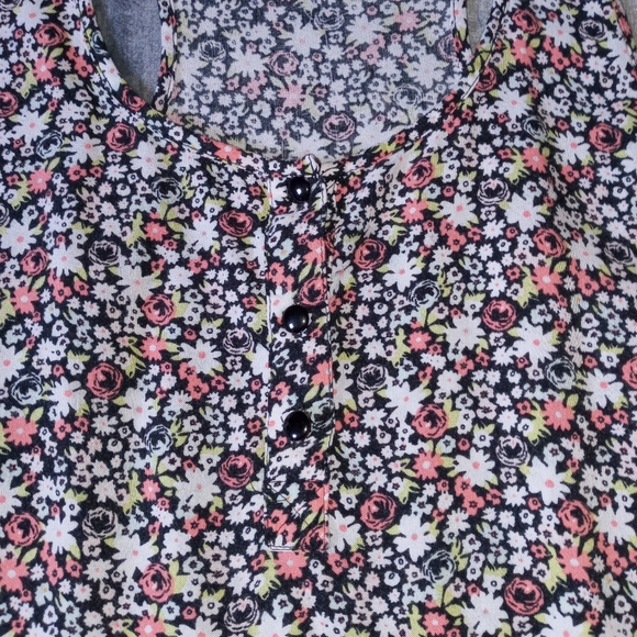 Divided Women's Floral tank top size 6 - Picture 5 of 15